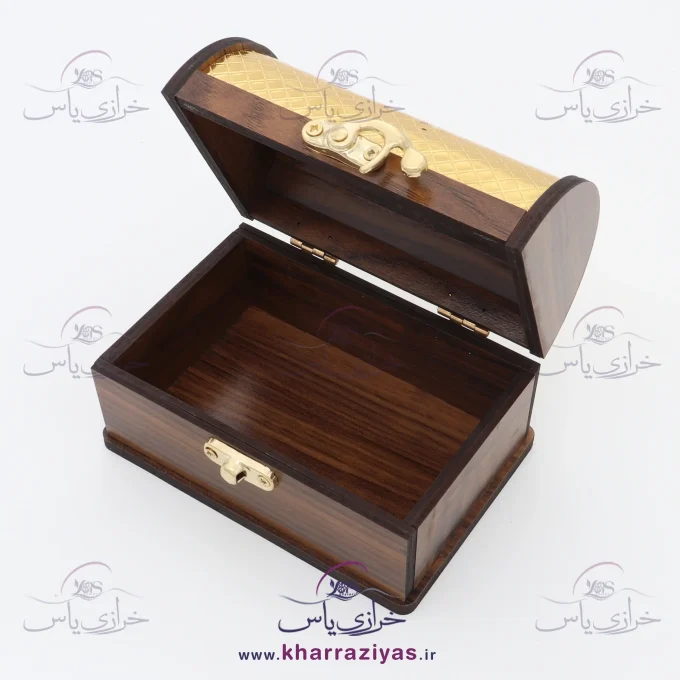 صندوقچه طلایی چوبی