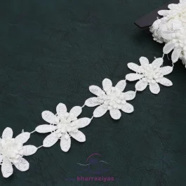 گیپور دانتل مدل گل برجسته رنگ سفید