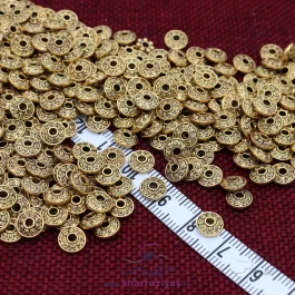 خرجکار دستبند فلزی طرحدار طلایی (10 عددی)