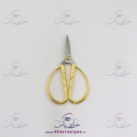 قیچی جواهردوزی طلایی تمام فلز سایز 2